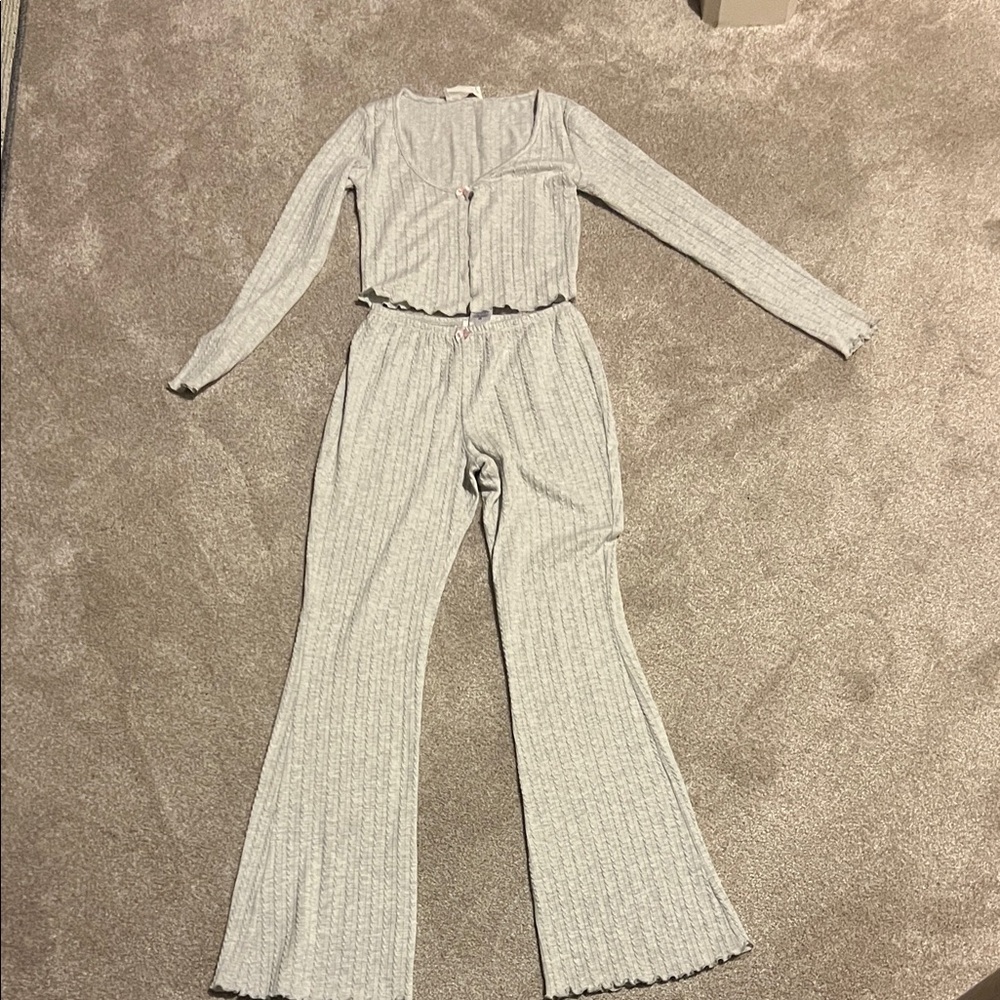 Wild Skye 2-piece ribbed knit lounge